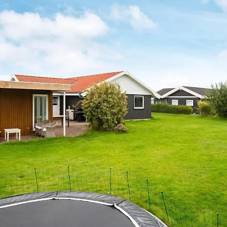 Holiday home Holiday V
